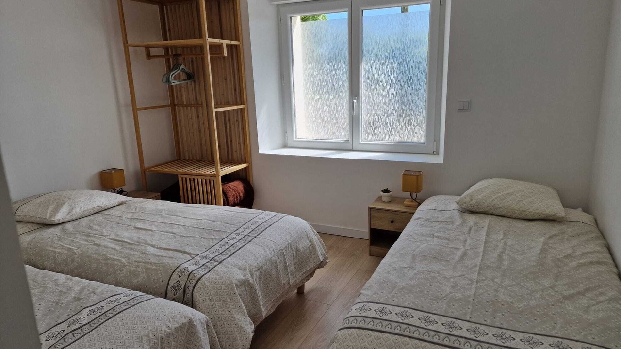 Photo of Bedroom in Saint-Berthevin