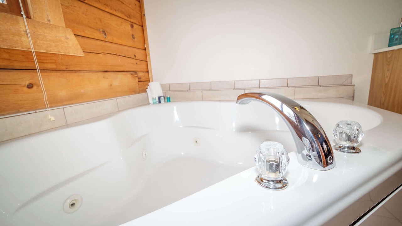 Photo of Bathroom in Warrens
