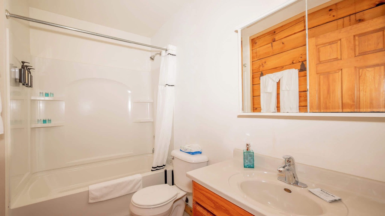 Photo of Bathroom in Warrens