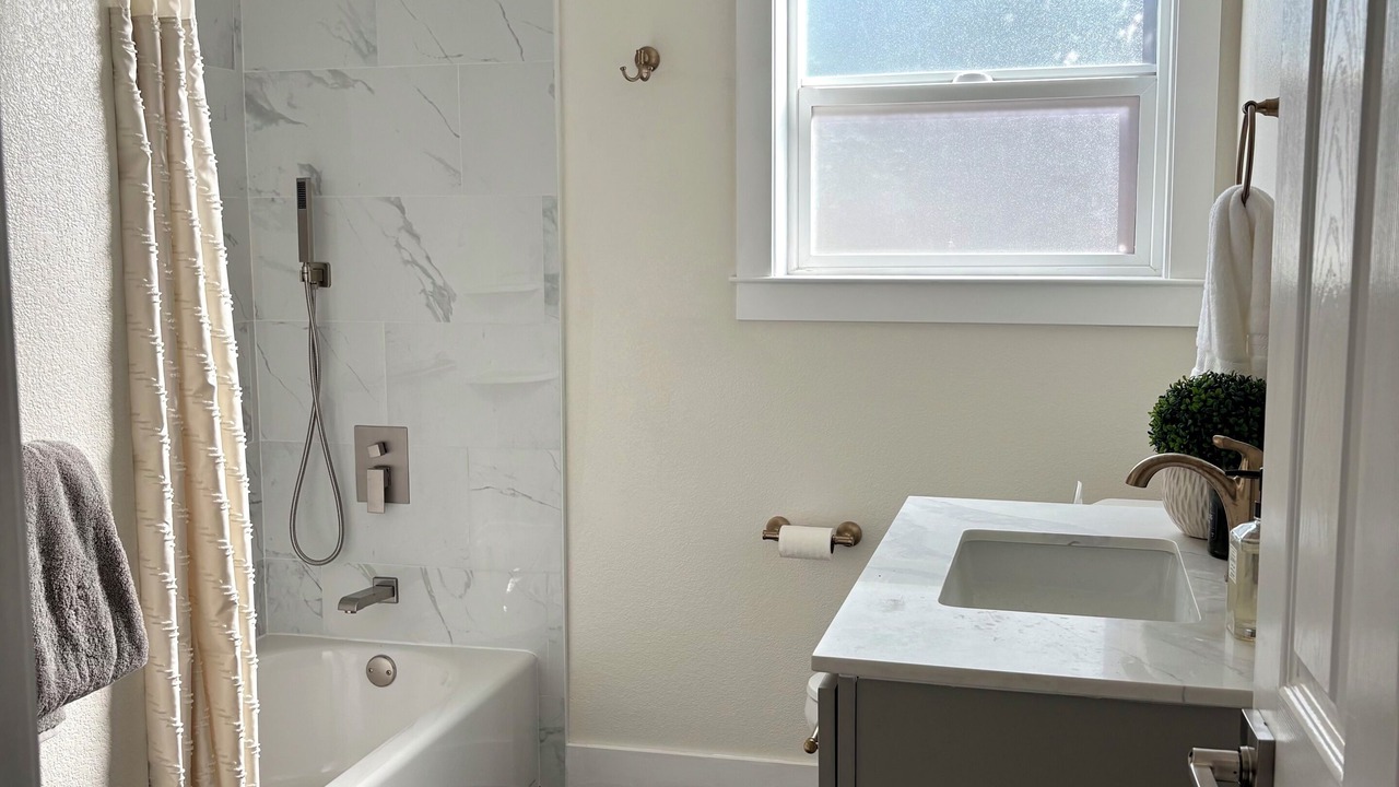 Photo of Bathroom in East End
