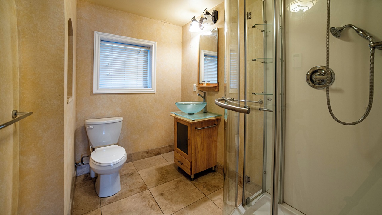 Photo of Bathroom in Carling