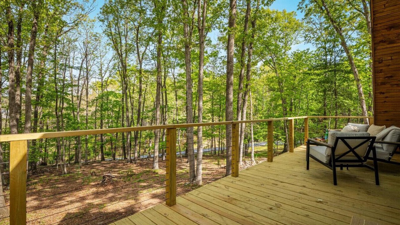 Photo of Patio Balcony in Mount Jackson