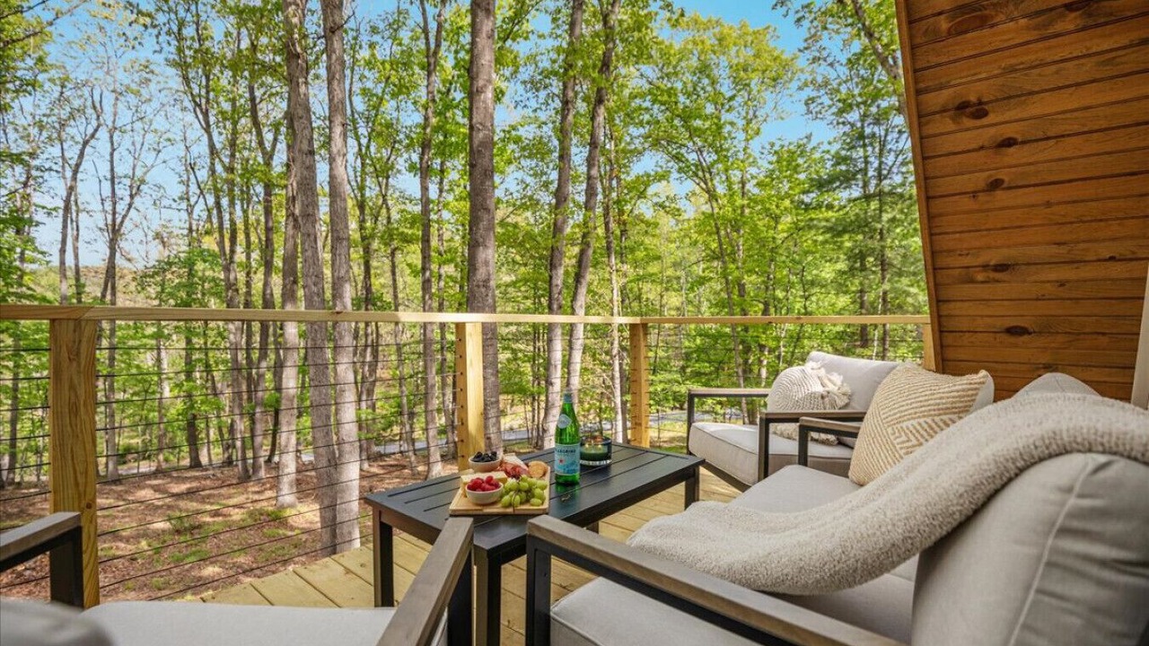 Photo of Patio Balcony in Mount Jackson