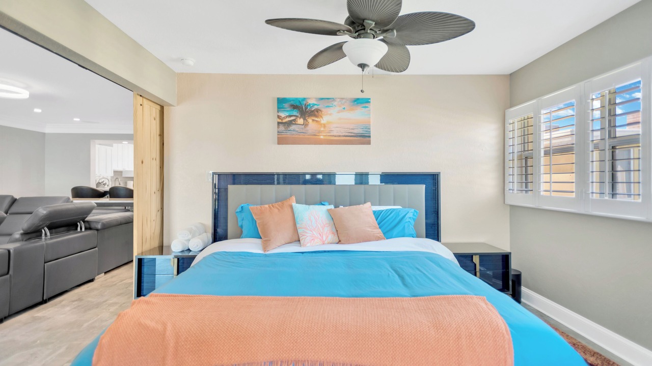 Photo of Bedroom in Capri Isle