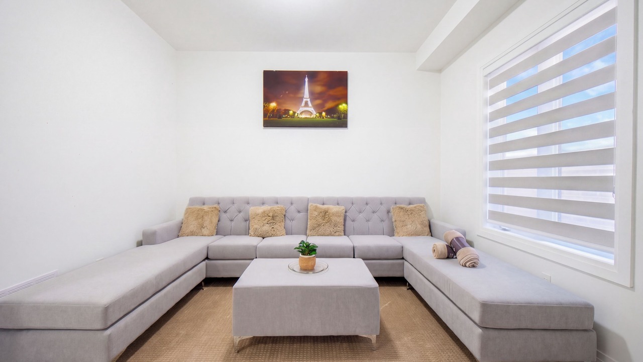 Photo of Livingroom in Brampton