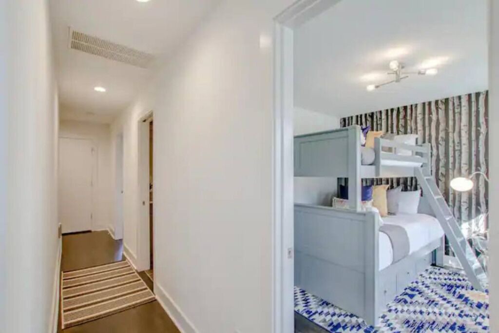 Photo of Bedroom in Maxwell