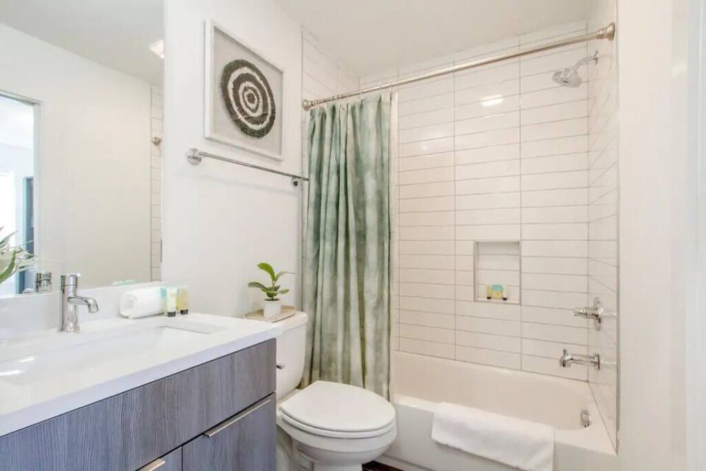 Photo of Bathroom in Maxwell