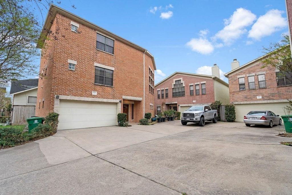 Photo of Outdoor in Willow Meadows/Willowbend Area