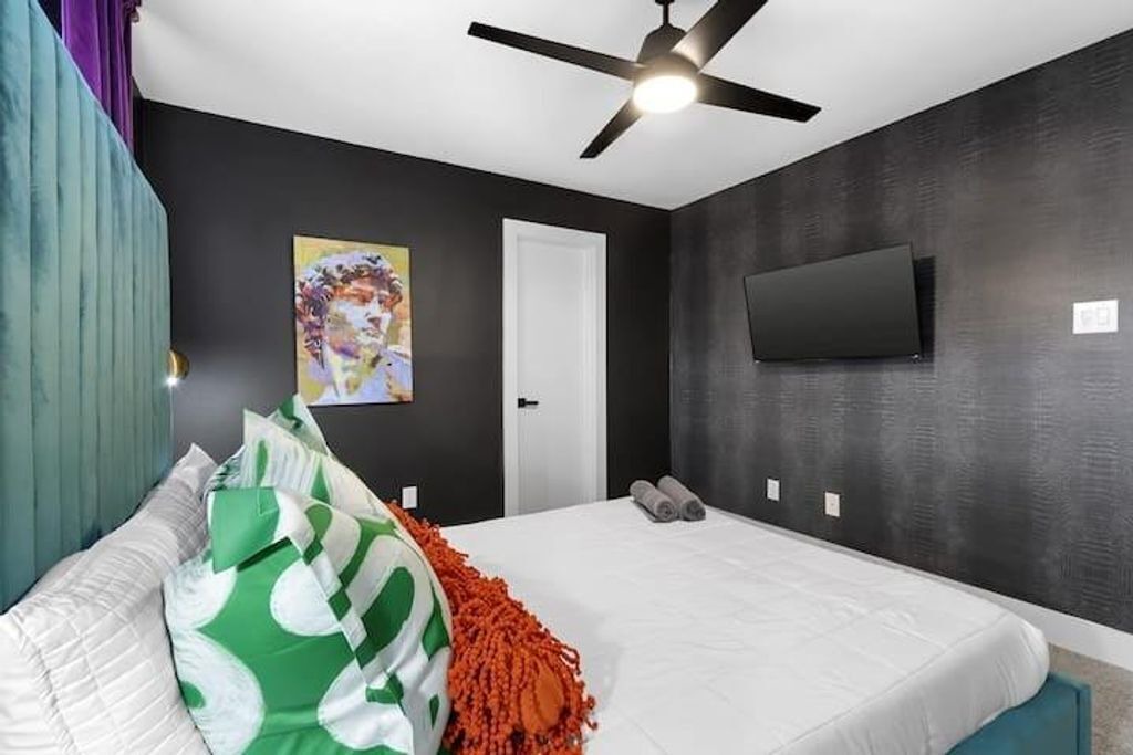 Photo of Bedroom in Willow Meadows/Willowbend Area