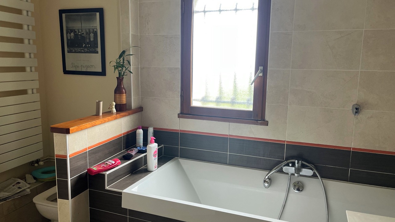 Photo of Bathroom in Soyaux
