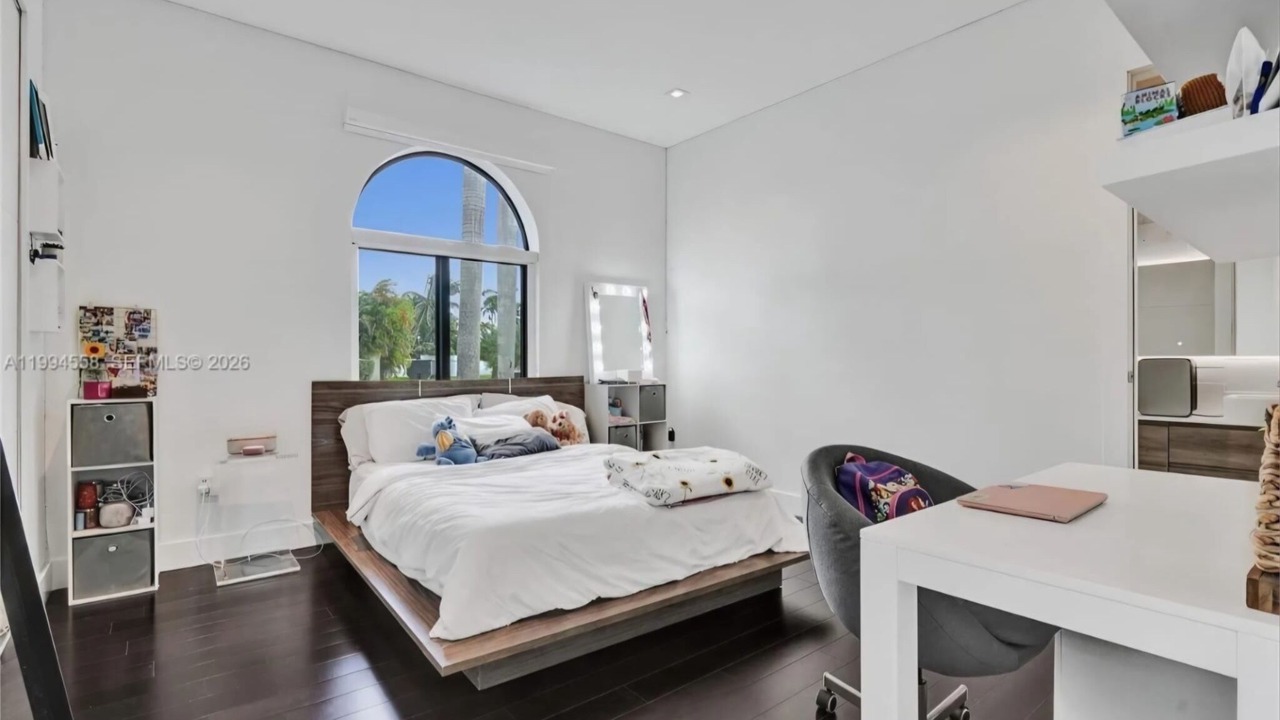 Photo of Bedroom in Tamiami
