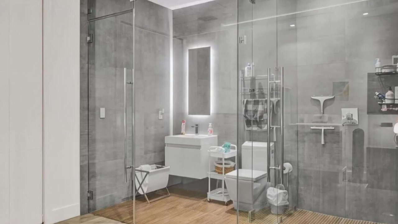 Photo of Bathroom in Tamiami