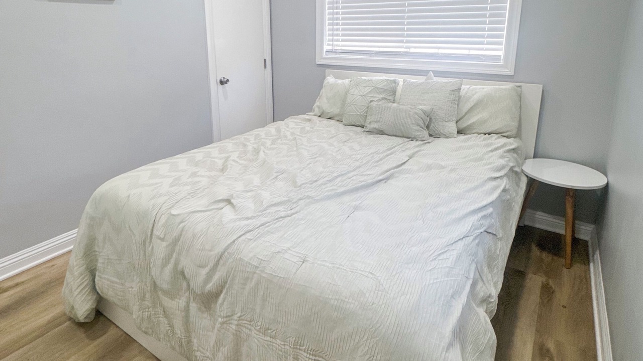 Photo of Bedroom in Compton