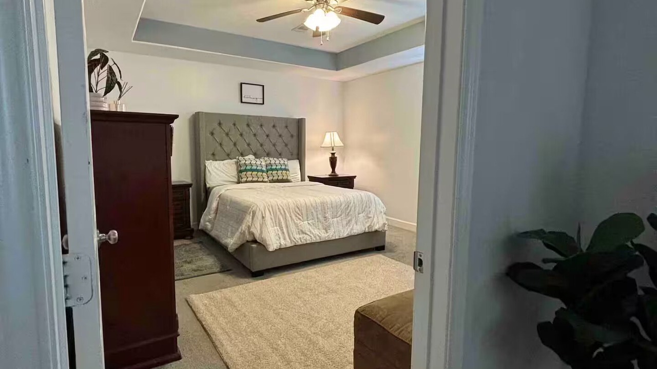 Photo of Bedroom in McNair