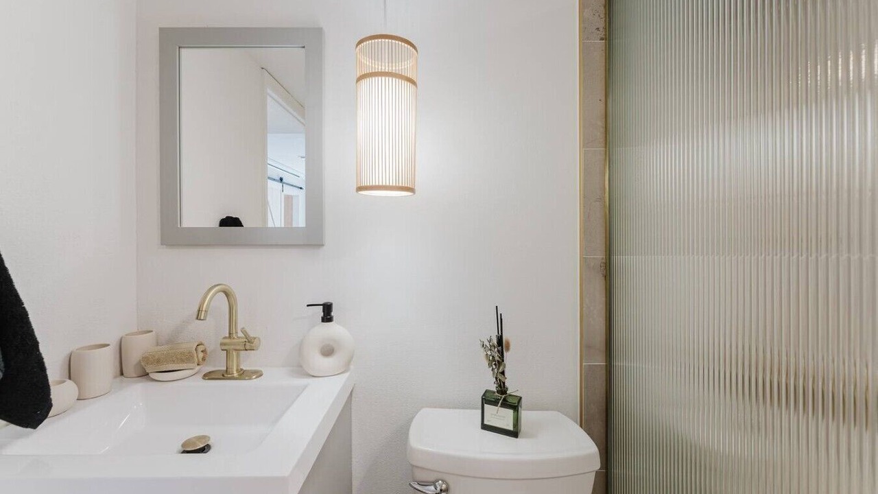 Photo of Bathroom in Pembroke Pines