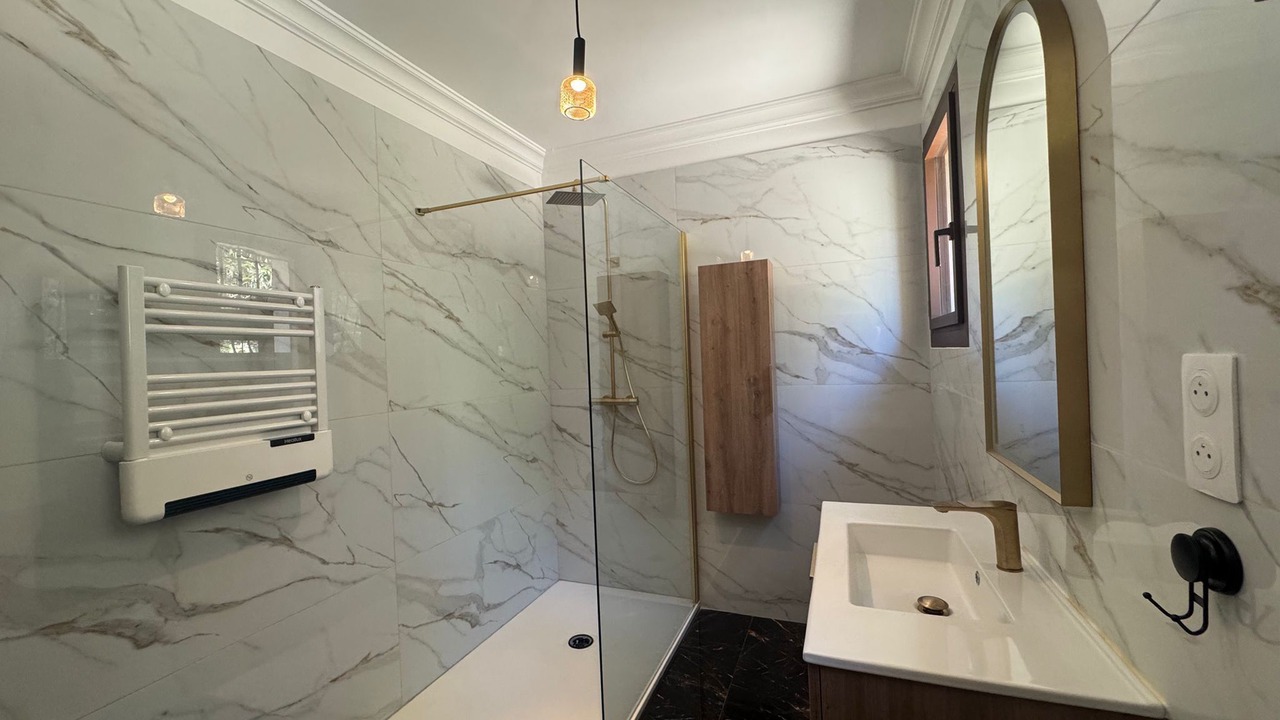 Photo of Bathroom in Ota