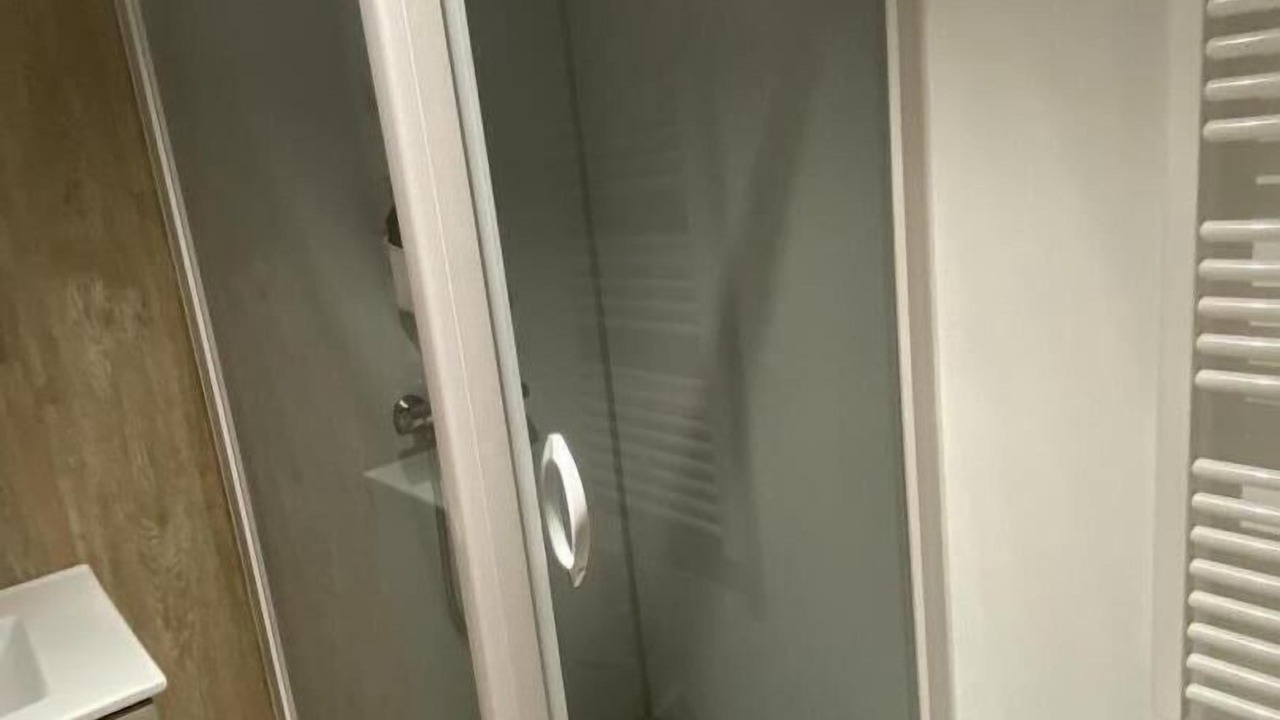 Photo of Bathroom in Singly
