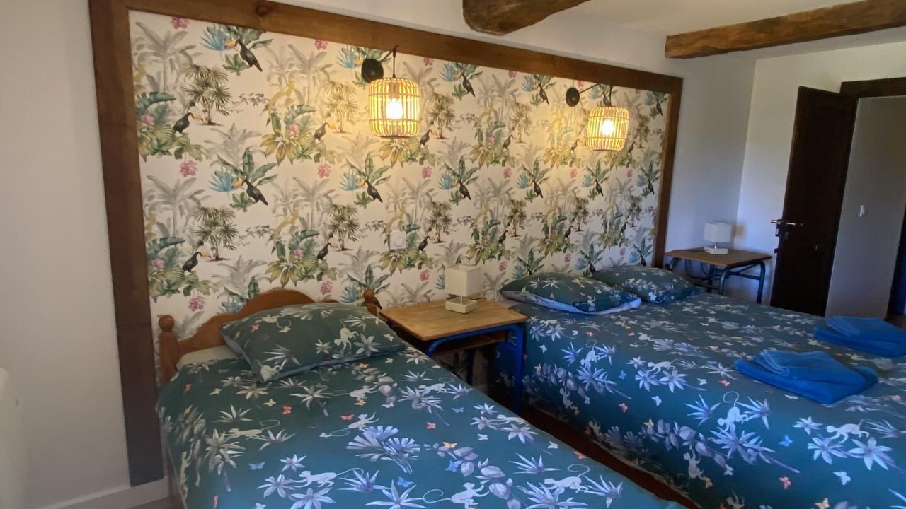 Photo of Bedroom in Singly