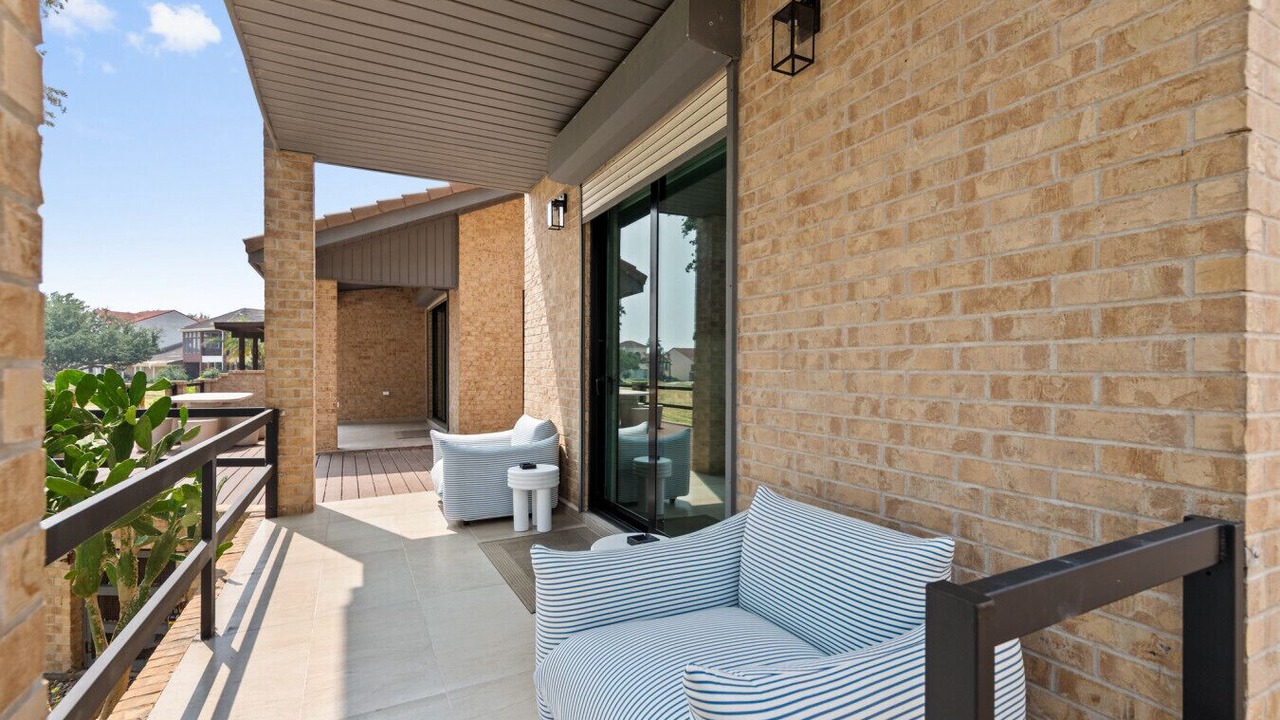 Photo of Patio Balcony in Mission