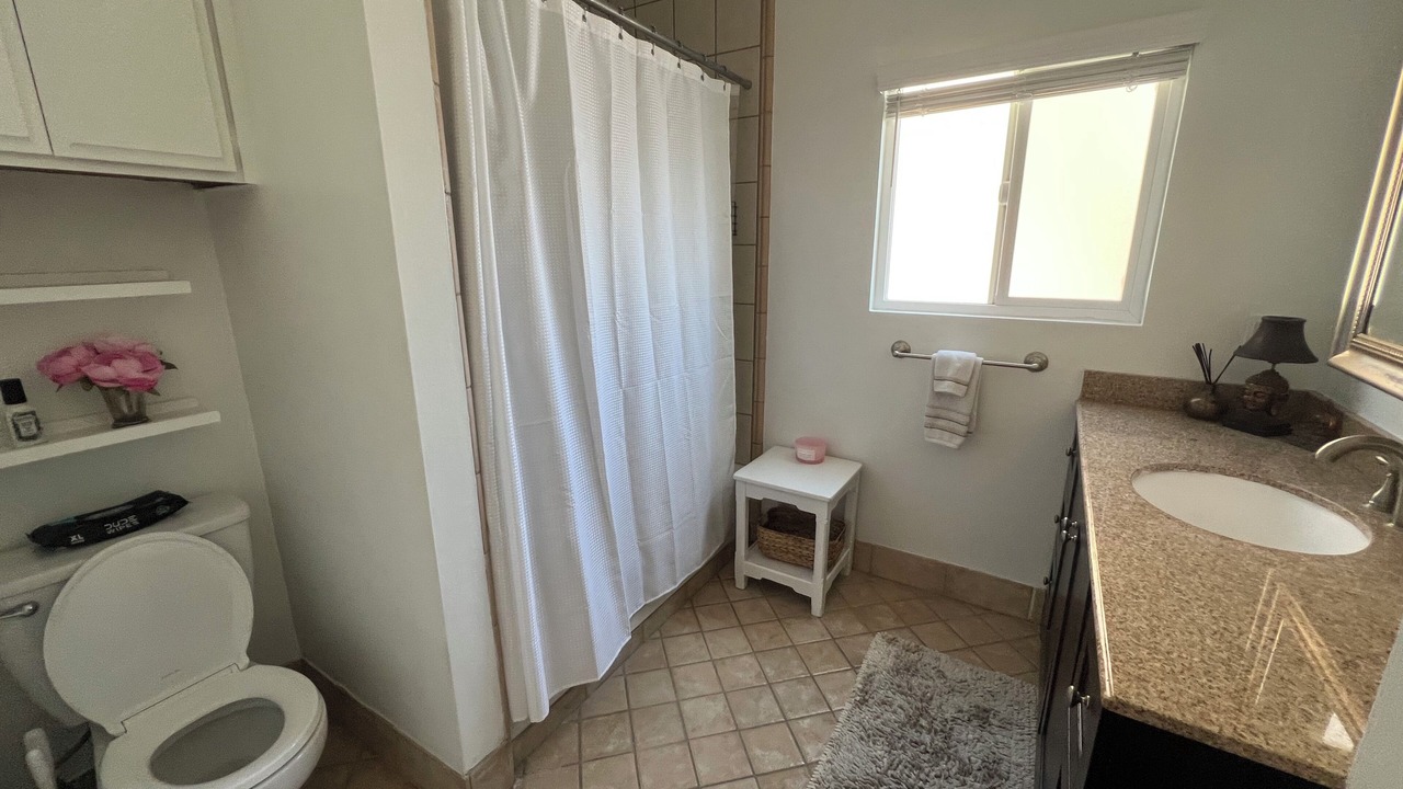 Photo of Bathroom in Mid City