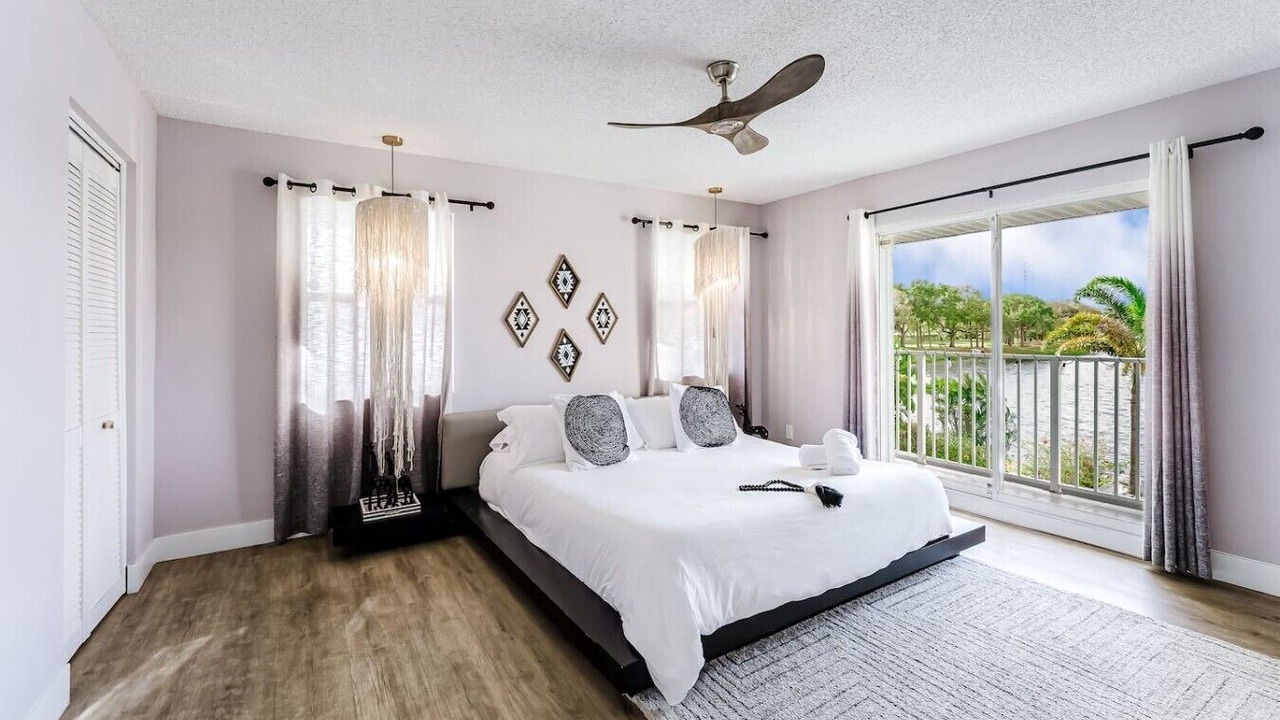 Photo of Bedroom in Florida North Atlantic Coast