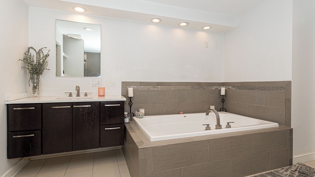 Photo of Bathroom in Muscatine