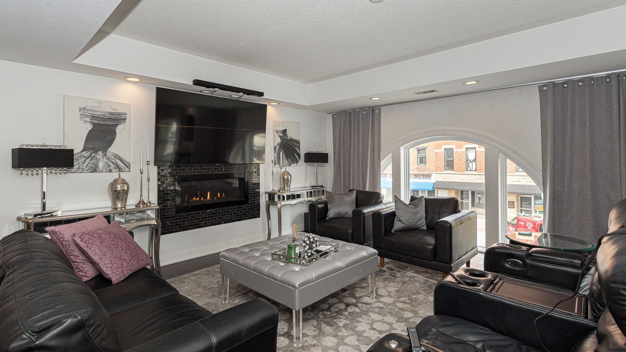Photo of Livingroom in Muscatine