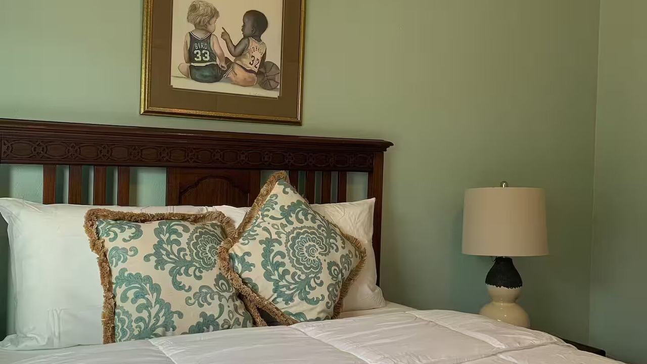 Photo of Bedroom in McNair