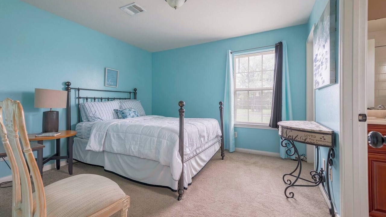 Photo of Bedroom in McNair