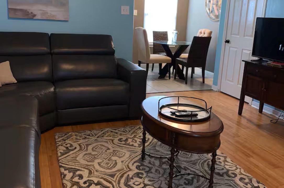 Photo of Livingroom in McNair