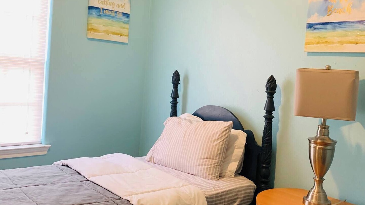Photo of Bedroom in McNair