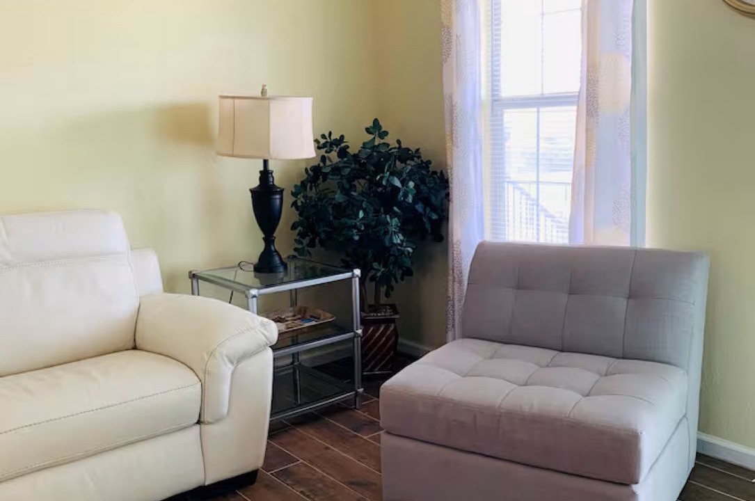Photo of Livingroom in McNair