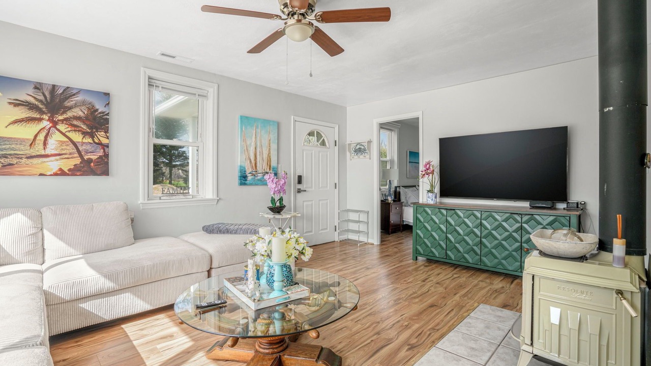 Photo of Livingroom in Birdsnest