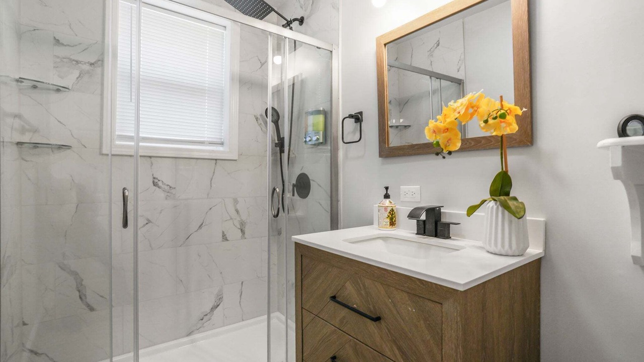 Photo of Bathroom in Birdsnest