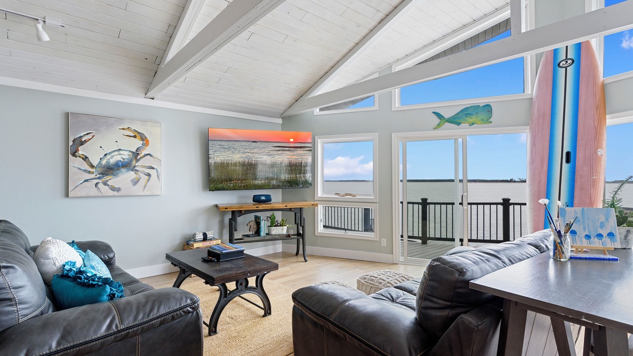Photo of Livingroom in Deep Hole