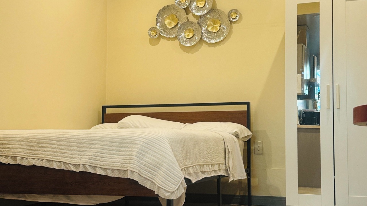 Photo of Bedroom in Norwalk