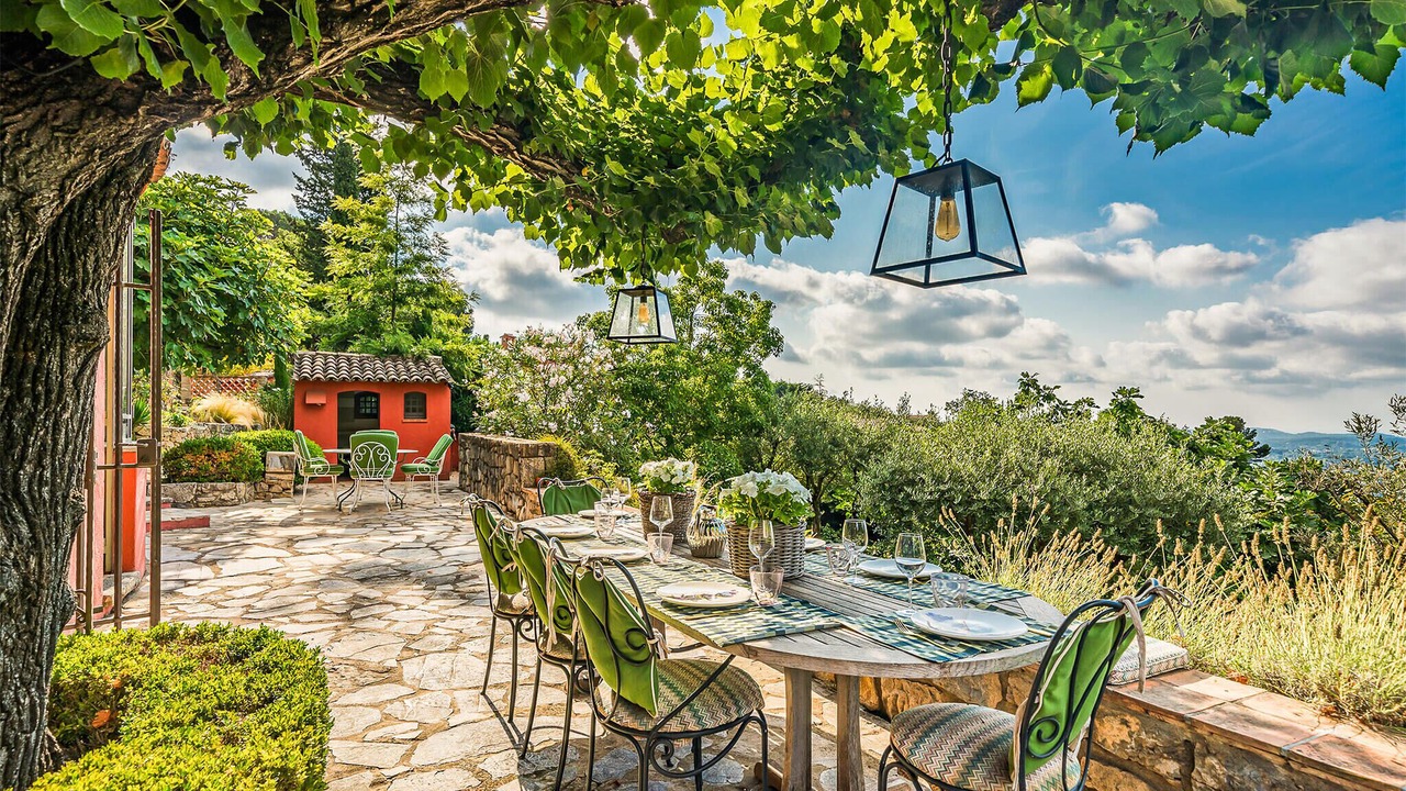 Photo of Others in Chateauneuf-Grasse