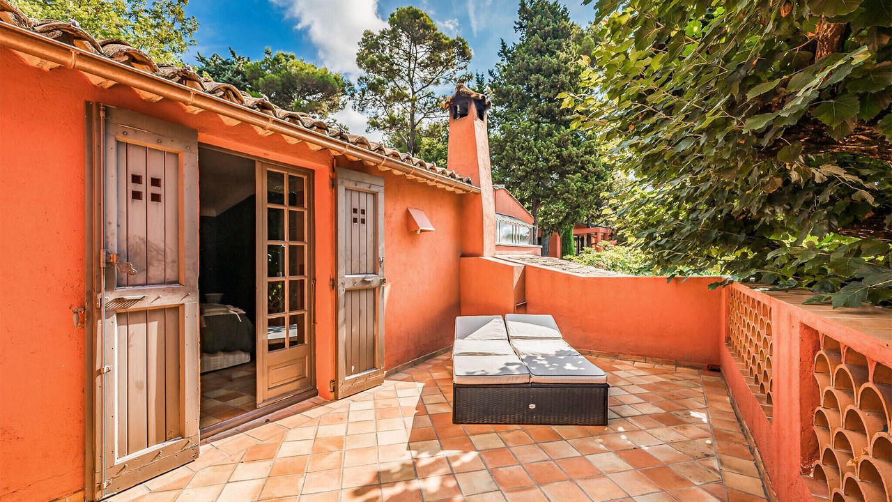 Photo of Others in Chateauneuf-Grasse