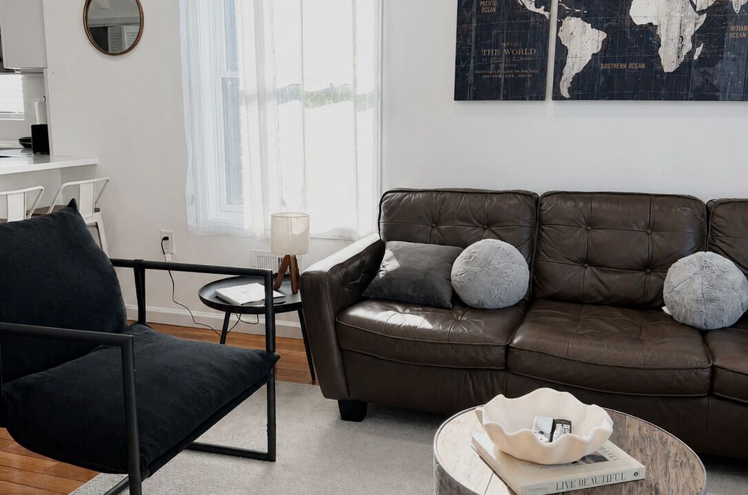 Photo of Livingroom in McGinley Square