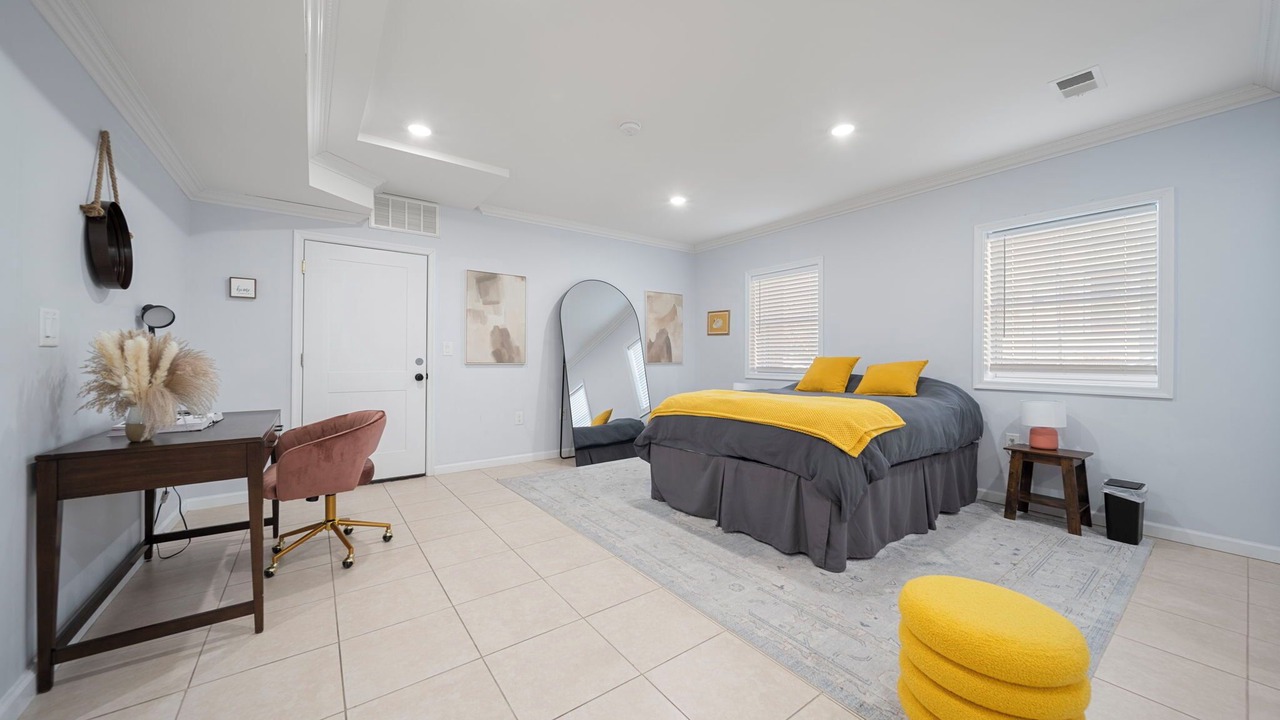Photo of Bedroom in McGinley Square