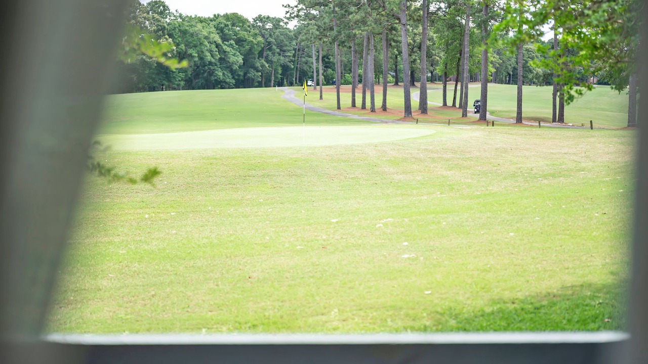 Photo of Others in Daphne