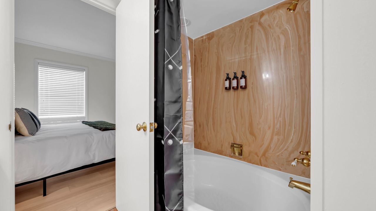 Photo of Bathroom in Daphne