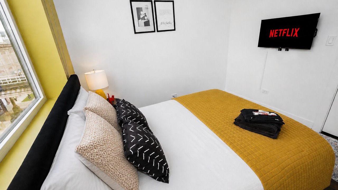 Photo of Bedroom in Near South Side