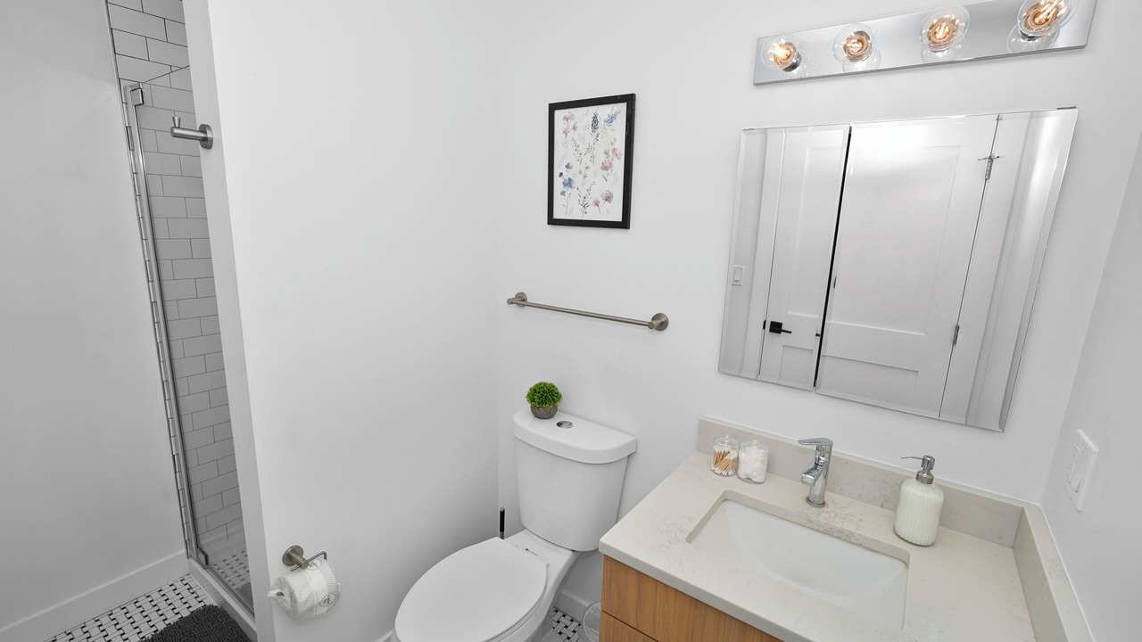 Photo of Bathroom in Near South Side