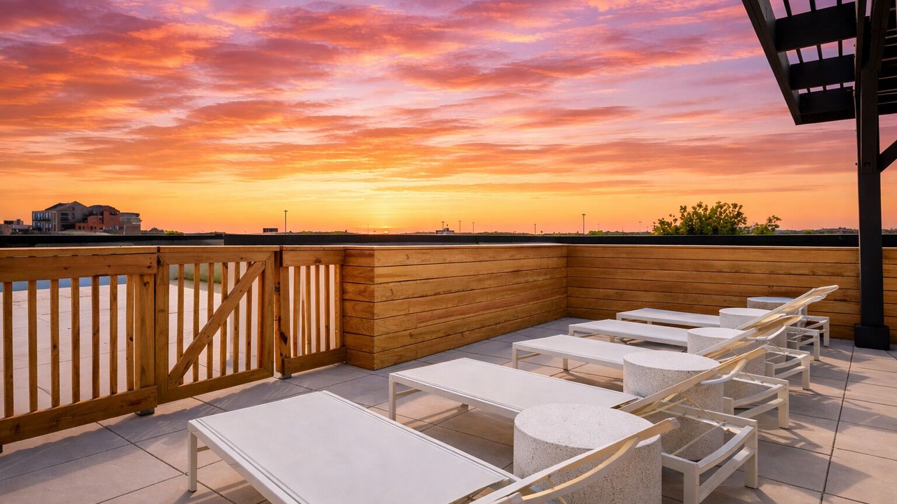 Photo of Patio Balcony in Near South Side