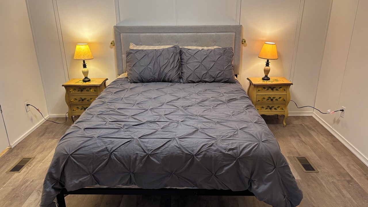 Photo of Bedroom in Prairie Grove
