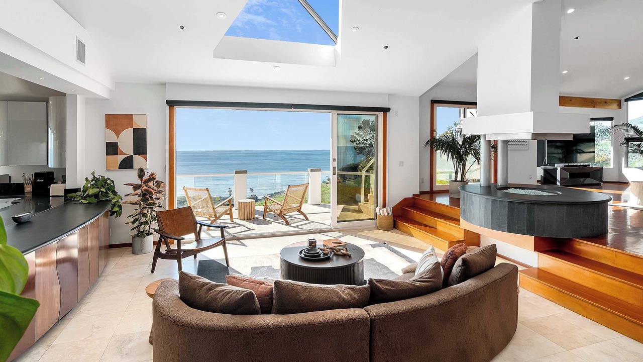 Photo of Livingroom in Malibu