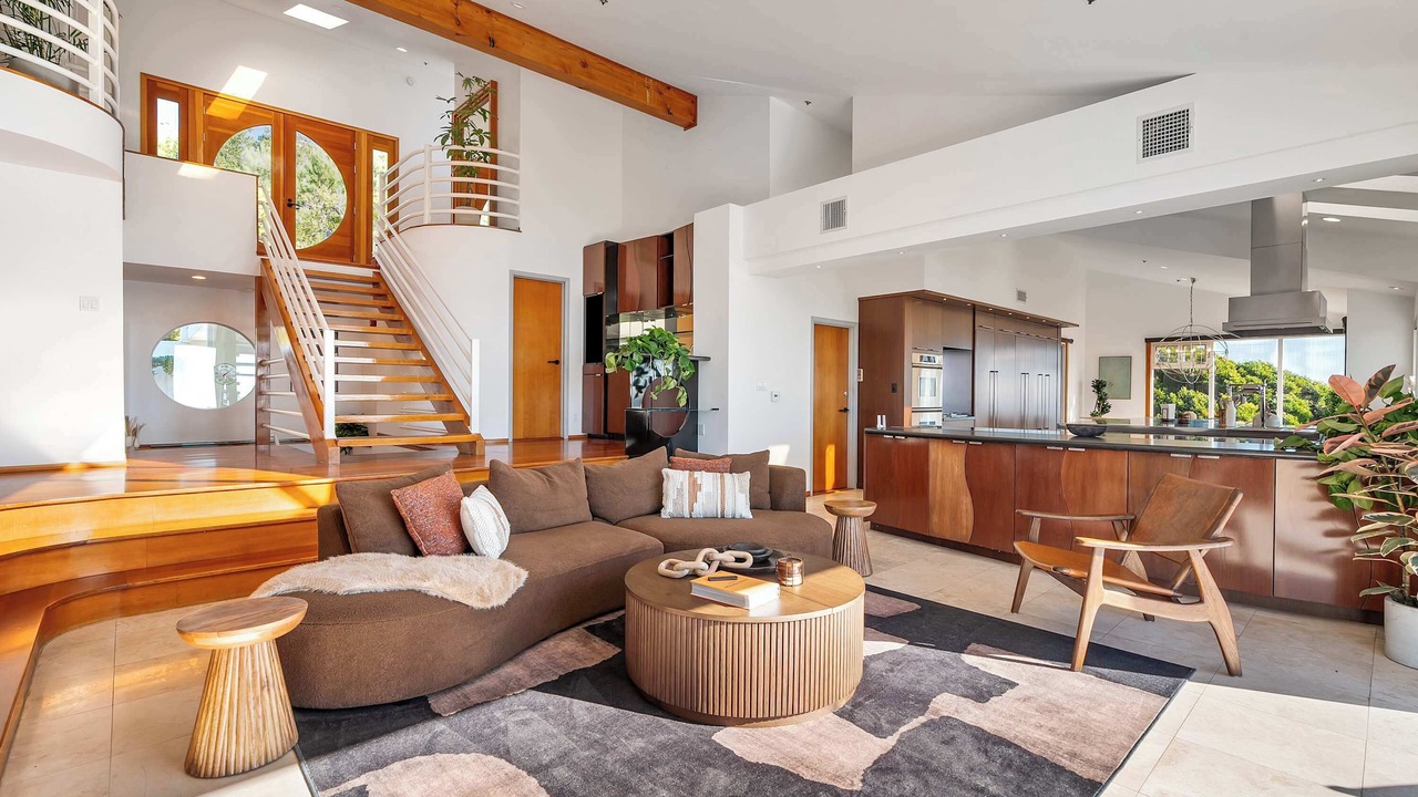Photo of Livingroom in Malibu