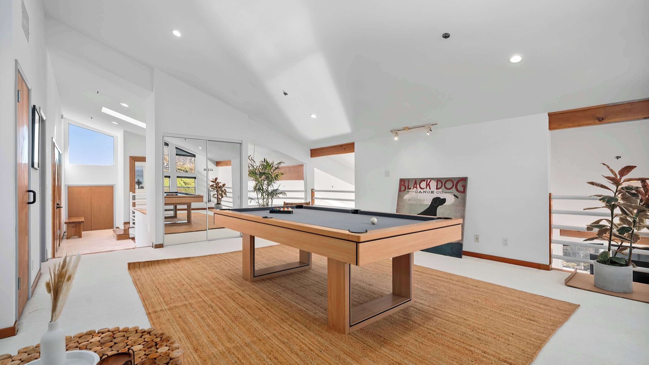Photo of Bedroom in Malibu