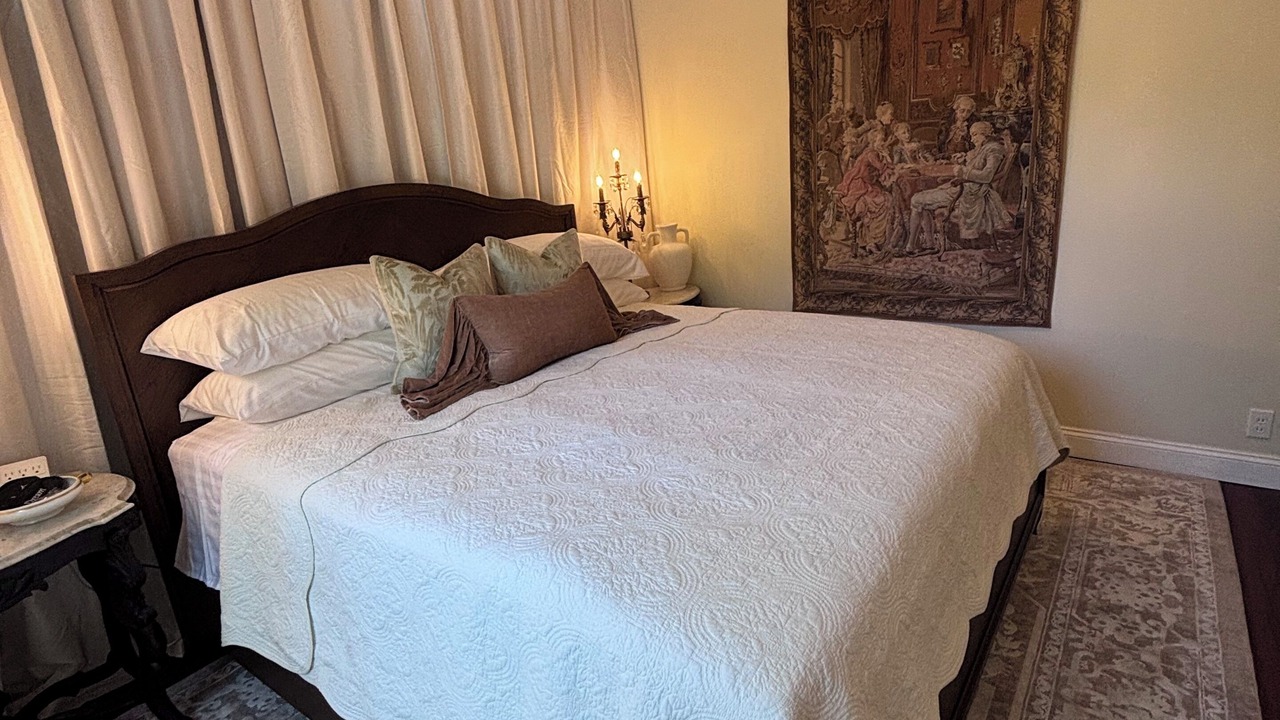 Photo of Bedroom in St. Charles Historic District